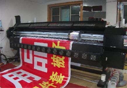 金湖喷绘广告分辨率是多少？